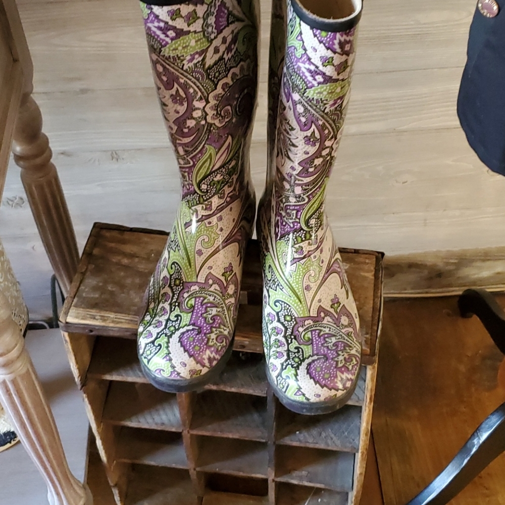 Boots